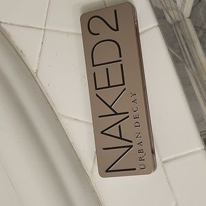 Naked 2 eyeshadow